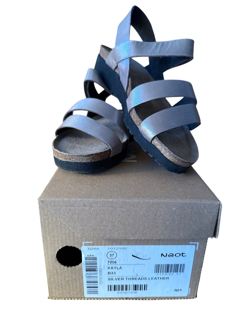 Naot Kayla NIB Silver Sandals sz 6/ EU 37